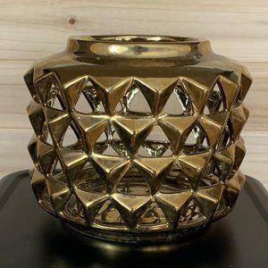 Gold Pedestal